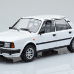 Skoda 130 L Hvid IXO 1:18