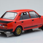 Skoda 130 LR Rød IXO 1:18 - image 2 of 6