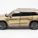 Skoda Kodiaq Guld FAW 1:18 ZSX000001GOL - image 4 of 8