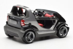 Smart Fortwo Crossblade Cabriolet Sølv Sort Kyosho 1:18 13440 Metal — billede 2 af 6