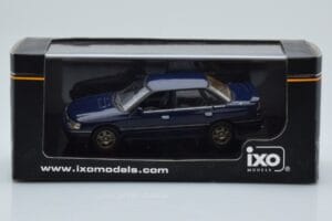 Subaru Legacy BC 2.0 Turbo RS Blå IXO 1:43 CLC226 Metal — billede 4 af 4