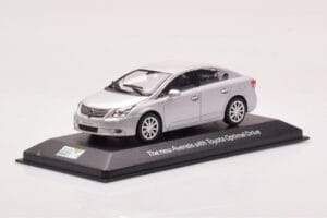 Toyota Avensis T270 Sølv Minichamps 1:43 403166903 Metal — billede 2 af 4