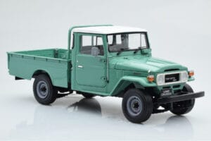 Toyota Land Cruiser 40 4x4 Pickup Grøn Kyosho 1:18 08958FG Metal — billede 6 af 8