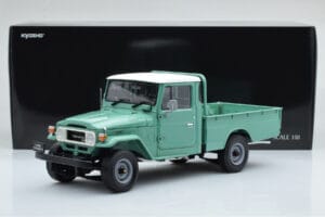 Toyota Land Cruiser 40 4x4 Pickup Grøn Kyosho 1:18 08958FG Metal — billede 8 af 8