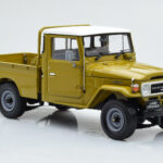 Toyota Land Cruiser 40 4x4 Pickup Oliven Kyosho 1:18 - image 6 of 8