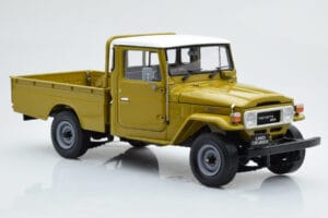 Toyota Land Cruiser 40 4x4 Pickup Oliven Kyosho 1:18 08958K Metal — billede 6 af 8