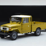 Toyota Land Cruiser 40 4x4 Pickup Oliven Kyosho 1:18 - image 8 of 8