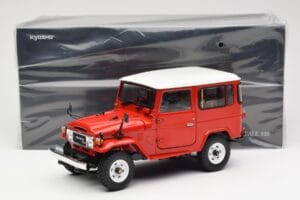 Toyota Land Cruiser FJ40 Van Rød Kyosho 1:18 08971R Metal — billede 8 af 8