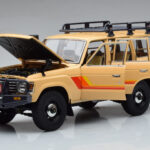 Toyota Land Cruiser 60 Beige Med Ekstraudstyr Kyosho 1:18 - image 2 of 12