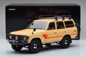 Toyota Land Cruiser 60 Beige Med Ekstraudstyr Kyosho 1:18 08956XBE Metal — billede 12 af 12