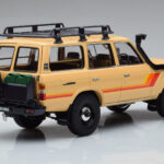 Toyota Land Cruiser 60 Beige Med Ekstraudstyr Kyosho 1:18 - image 3 of 12