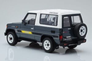 Toyota Land Cruiser LJ73 Grå Otto 1:18 OT437 Resin — billede 5 af 6
