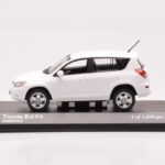 Toyota RAV4 XA30 Hvid Minichamps 1:43