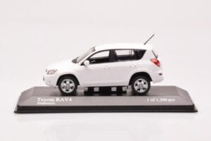 Toyota RAV4 XA30 Hvid Minichamps 1:43