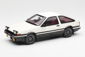 Toyota Sprinter Trueno AE86 Hvid Otto 1:18 OT444B