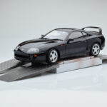 Toyota Supra A80 Sort LCD 1:18 - image 5 of 7