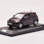 Toyota Urban Cruiser Lilla Metallic Minichamps 1:43 403166963 - image 2 of 4