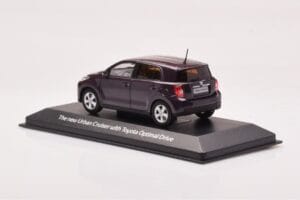 Toyota Urban Cruiser Lilla Metallic Minichamps 1:43 403166963 Metal — billede 3 af 4