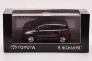 Toyota Urban Cruiser Lilla Metallic Minichamps 1:43 403166963 Metal — billede 4 af 4