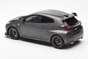 Toyota GR Yaris Circuit Package Sort Otto 1:18 OT1046 Metal — billede 5 af 6