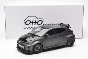 Toyota GR Yaris Circuit Package Sort Otto 1:18 OT1046 Metal — billede 6 af 6