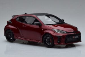Toyota GR Yaris Rød Otto 1:18 OT1003 Resin — billede 4 af 6