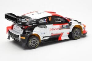 Toyota GR Yaris Rally1 #17 S. Ogier / V. Landais Safari Rally Kenya 2023 IXO 1:18 18RMC173A Metal — billede 2 af 6