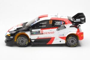 Toyota GR Yaris Rally1 #17 S. Ogier / V. Landais Safari Rally Kenya 2023 IXO 1:18 18RMC173A Metal — billede 3 af 6