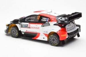 Toyota GR Yaris Rally1 #17 S. Ogier / V. Landais Safari Rally Kenya 2023 IXO 1:18 18RMC173A Metal — billede 5 af 6