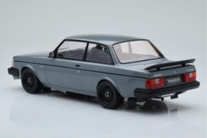 Volvo 240 Turbo Grå IXO 1:18 18CMC089 Metal — billede 5 af 6