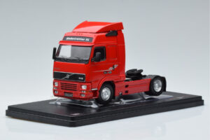 Volvo FH12 Rød IXO 1:43 TR123