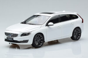 Volvo V60 D3 Crystal Hvid FAW 1:18