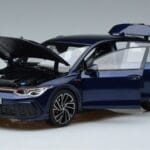 Volkswagen Golf GTI Mk8 Blå Norev 1:18 188594 Metal - image 2 of 7