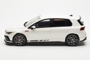 Volkswagen Golf GTI Mk8 Clubsport Hvid Otto 1:18 OT986 Resin — billede 3 af 6