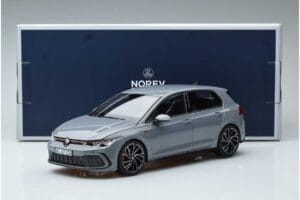 Volkswagen Golf GTI Mk8 Norev 1:18 188590 Metal — billede 7 af 7