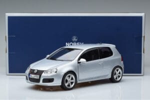 Volkswagen Golf GTI Mk5 Pirelli Edition Sølv Norev 1:18 188425 Metal — billede 7 af 7