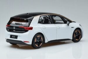 Volkswagen ID.3 Hvid FAW 1:18 ZVN000001WEI Metal — billede 3 af 7