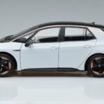 Volkswagen ID.3 Hvid FAW 1:18 ZVN000001WEI Metal - image 4 of 7
