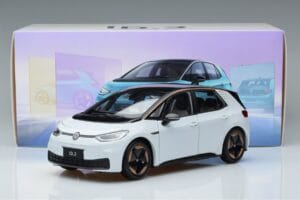 Volkswagen ID.3 Hvid FAW 1:18 ZVN000001WEI Metal — billede 7 af 7
