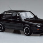 Volkswagen Jetta Mk2 Sort Otto 1:18 - image 4 of 6