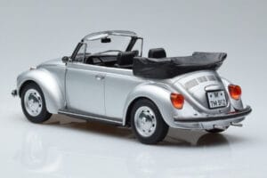 Volkswagen Beetle 1303 Cabriolet Sølv Norev 1:18 188530 Metal — billede 5 af 6