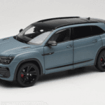 Volkswagen Teramont X Grå FAW 1:18 ZVB000003B Metal
