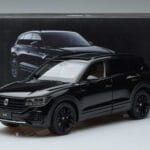 Volkswagen Touareg CR Sort FAW 1:18 LTC761021BLA Metal - image 7 of 7