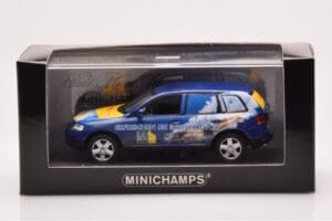Volkswagen Touareg 7L Shell Helix Fresh Up Force Minichamps 1:43 VOLKSWAGEN-264066 Metal — billede 4 af 4