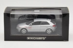 Audi A3 8P Sølv Prototype Minichamps 1:43 5010503013 Metal — billede 4 af 4