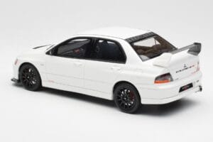 Mitsubishi Lancer Evo VIII MR FQ-400 Hvid Otto 1:18 OT777 Resin — billede 5 af 6