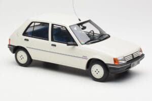 Peugeot 205 Junior Hvid Otto 1:18 OT463 Resin — billede 4 af 6