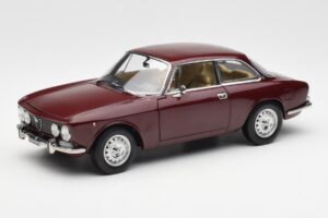 Alfa Romeo 2000 GTV Kastanjerød Norev 1:18 187916 Metal