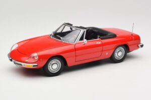 Alfa Romeo 2000 Spider Rød Minichamps 1:18 180120930 Metal