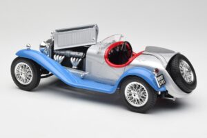 Alfa Romeo 2300 Spider Sølvblå Bburago 1:18 3008 Metal — billede 5 af 8